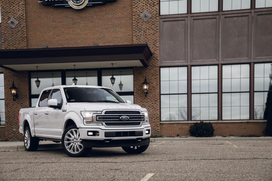  Ford F-150 Limited SuperCrew 2018 года  (фото 48 из 59)